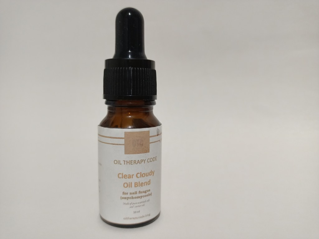 Clear Cloudy Oil Blend for nail fungus (onychomycosis)